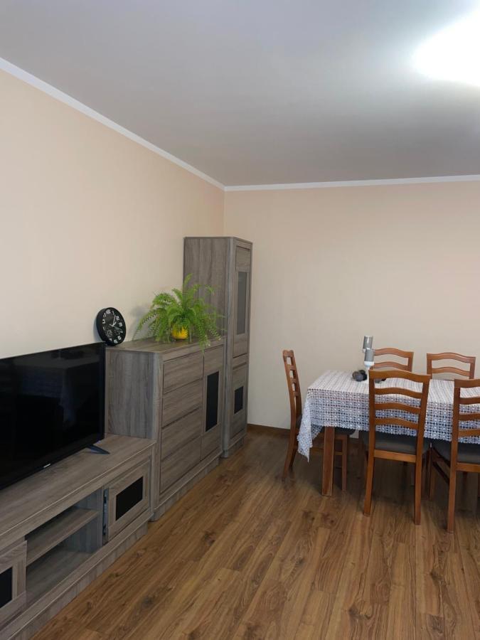 Komfortowe Studio 52 M2 W Centrum Grojca Grojec  Exteriér fotografie