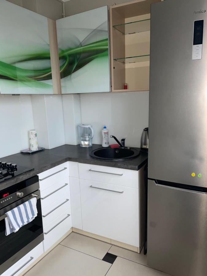 Komfortowe Studio 52 M2 W Centrum Grojca Grojec  Exteriér fotografie